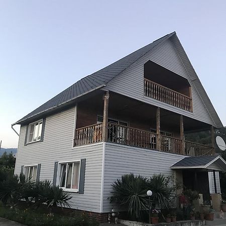 Dom U Morya Hotel Pizunda Exterior foto